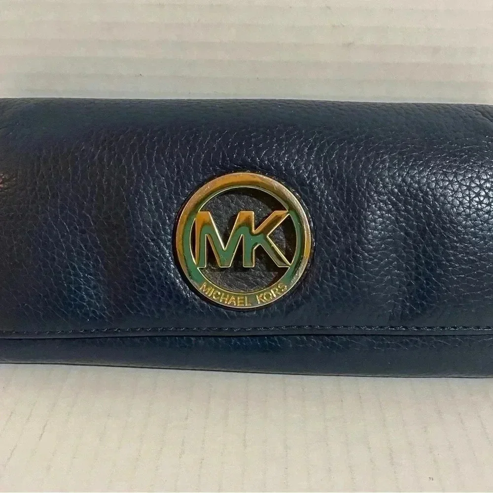 Michael kors navy blue leather wallet